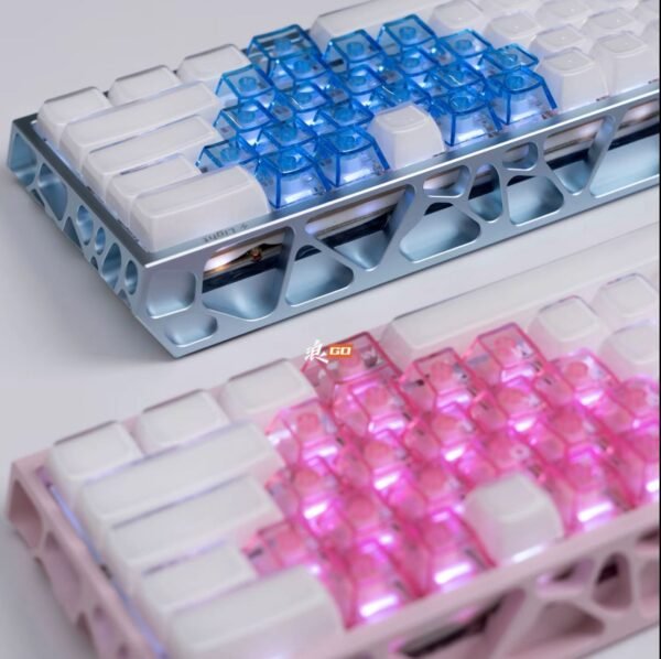 Couples keyboard Wooting60he+ fully modified magnetic switch, blue color + pink crystal heart design