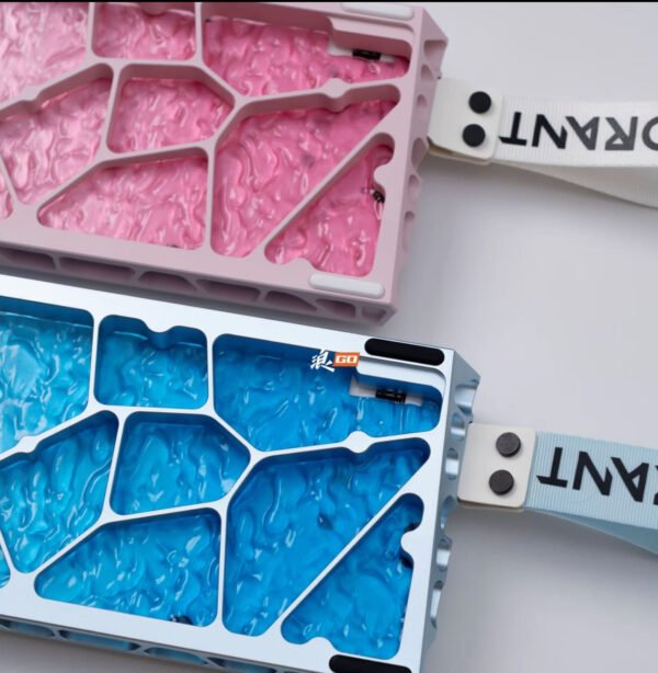 Couples keyboard Wooting60he+ fully modified magnetic switch, blue color + pink crystal heart design